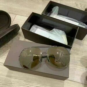 NIB Authentic Tom Ford Chase Unisex Pilot Sunglasses Black & Dark Brown 61mm